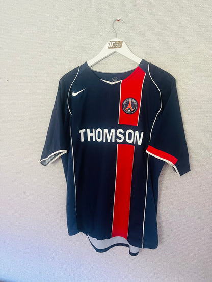 PSG home football shirt
2004/05 Pauleta Large