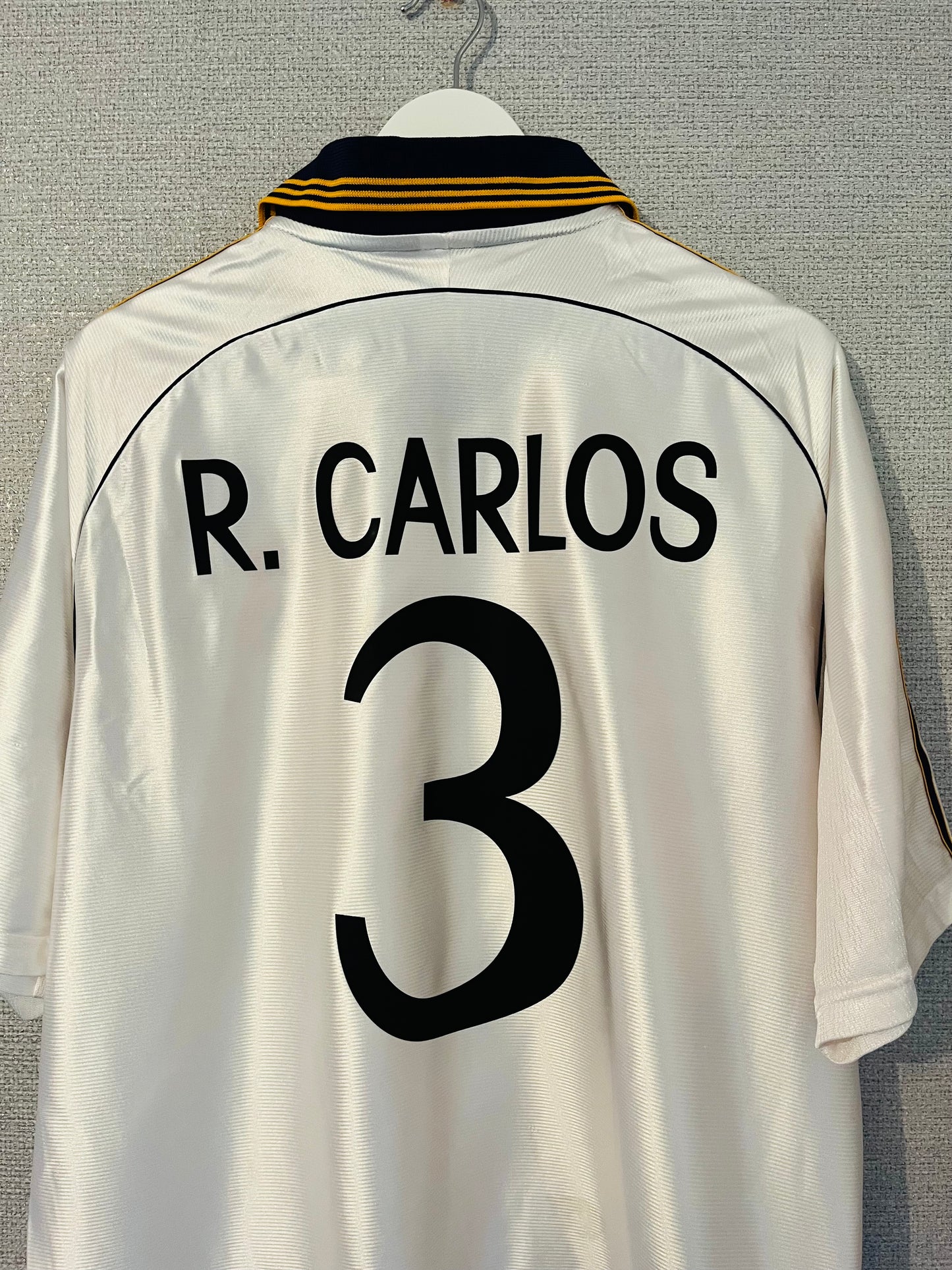 Real Madrid home football shirt 1998/2000 Carlos XL