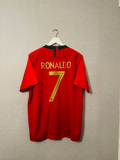 Portugal home football shirt 2018/19 CR7 XL