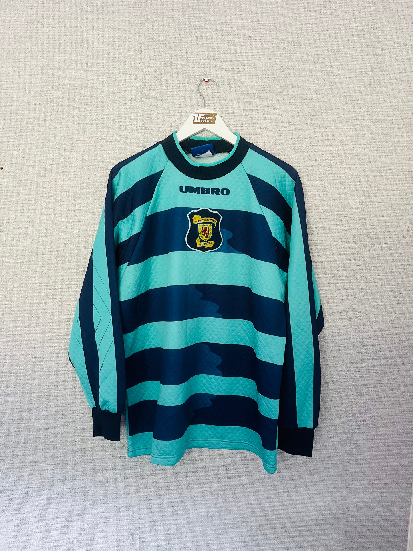 Scotland goalkeeper football shirt 1998/99 Large