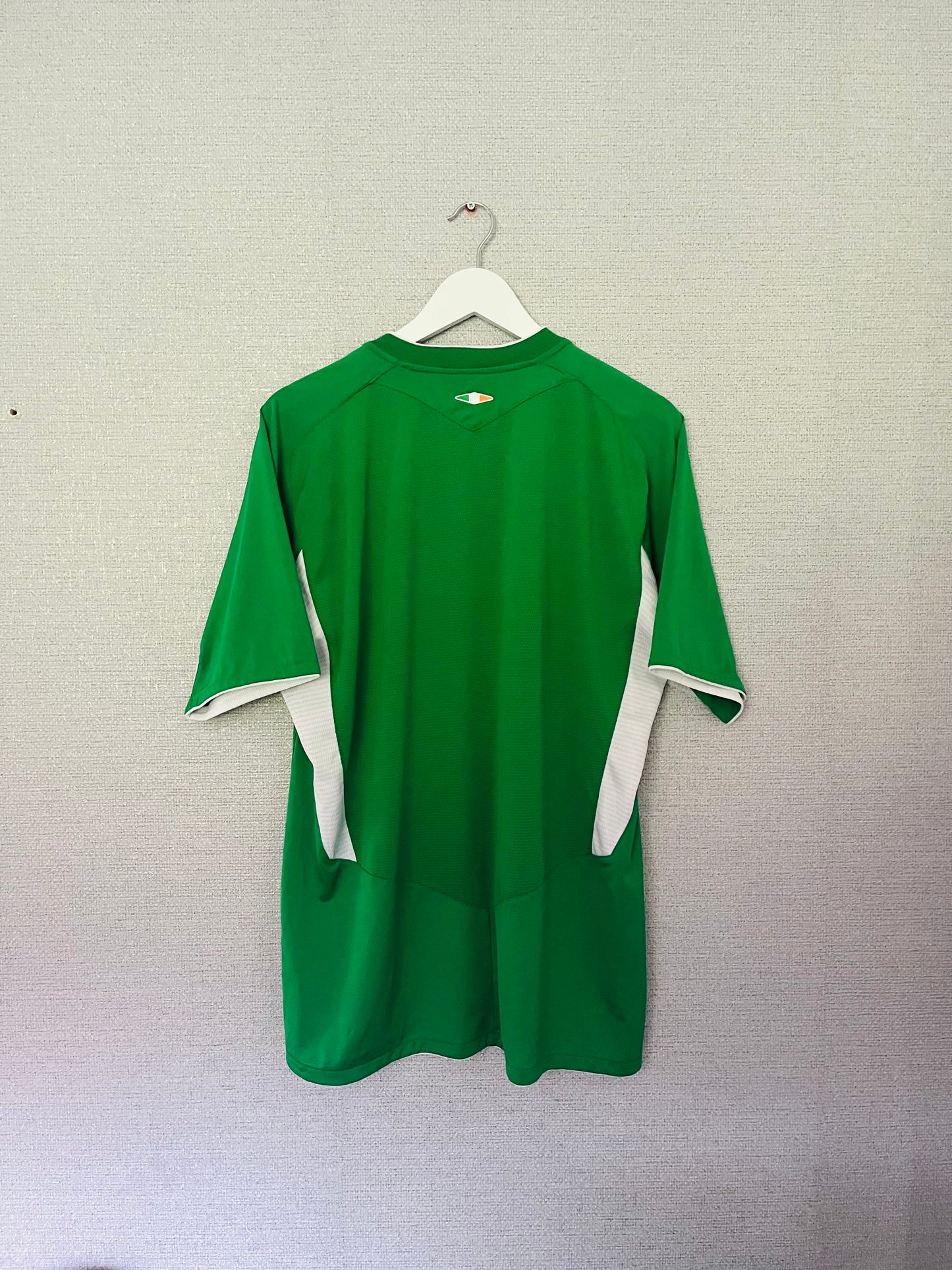 Republic of Ireland home football shirt 2004/06 Large