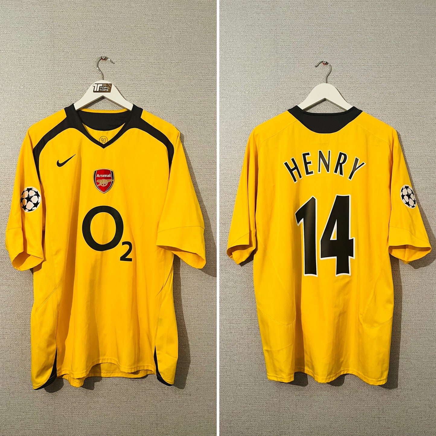 Arsenal away football shirt
2005/06 Henry XL