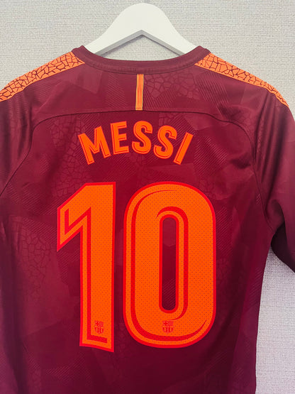 Barcelona third football shirt
2017/18 Messi Medium