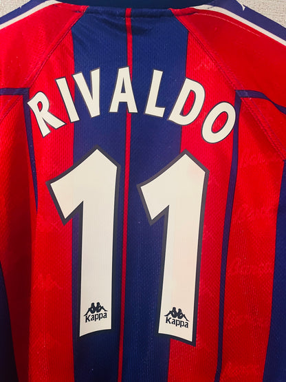 Barcelona home football shirt
1997/98 Rivaldo Medium