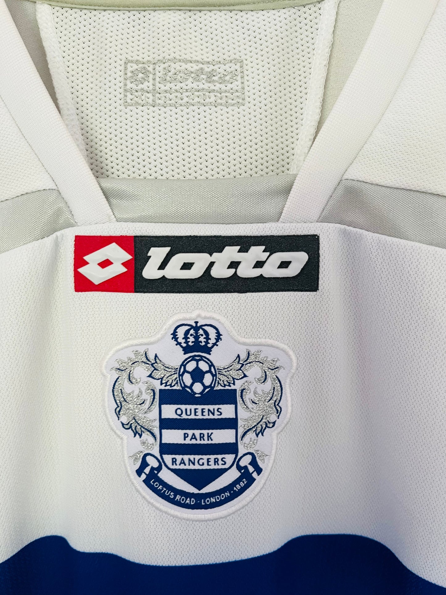 QPR Queens Park Rangers home football shirt 2009/10 Taarabt XL