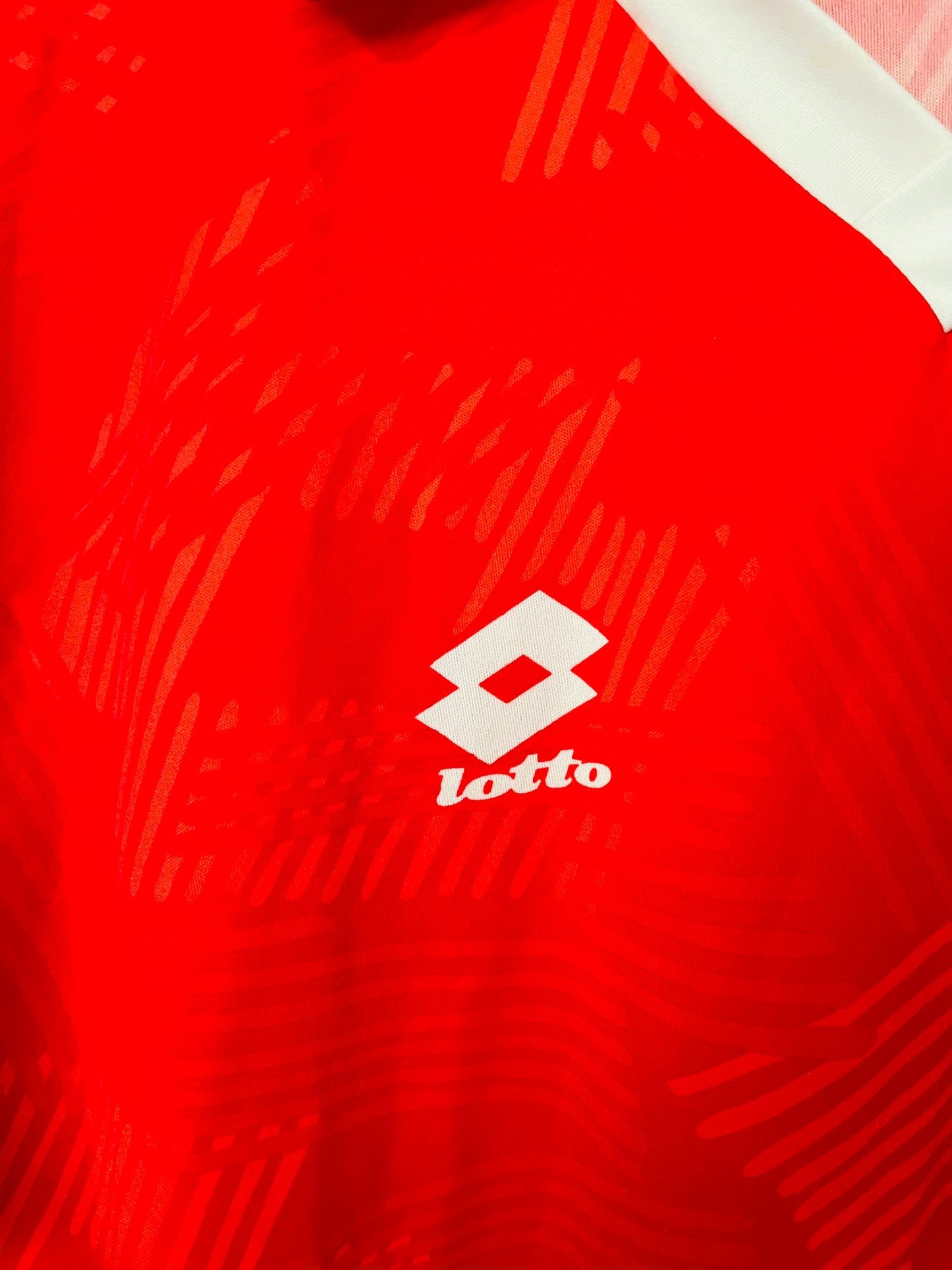 Switzerland home football shirt 1992/94 Large
