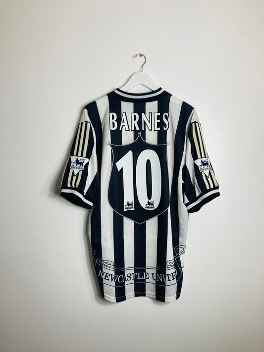 Newcastle United Home football shirt

1997/99 Barnes Large