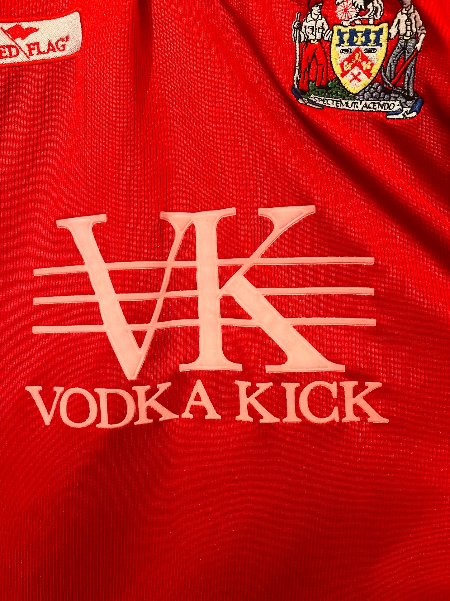 Barnsley home football shirt 2003/04 Large