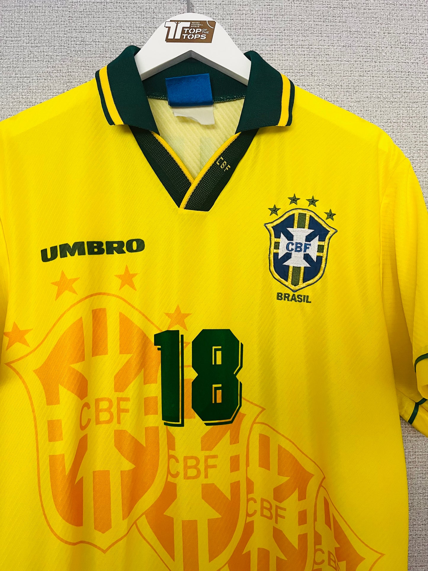 Brazil home football shirt 1996 (R9) Ronaldinho 18 Medium