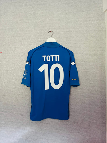 Italy home football shirt W/C 2002 Totti Large