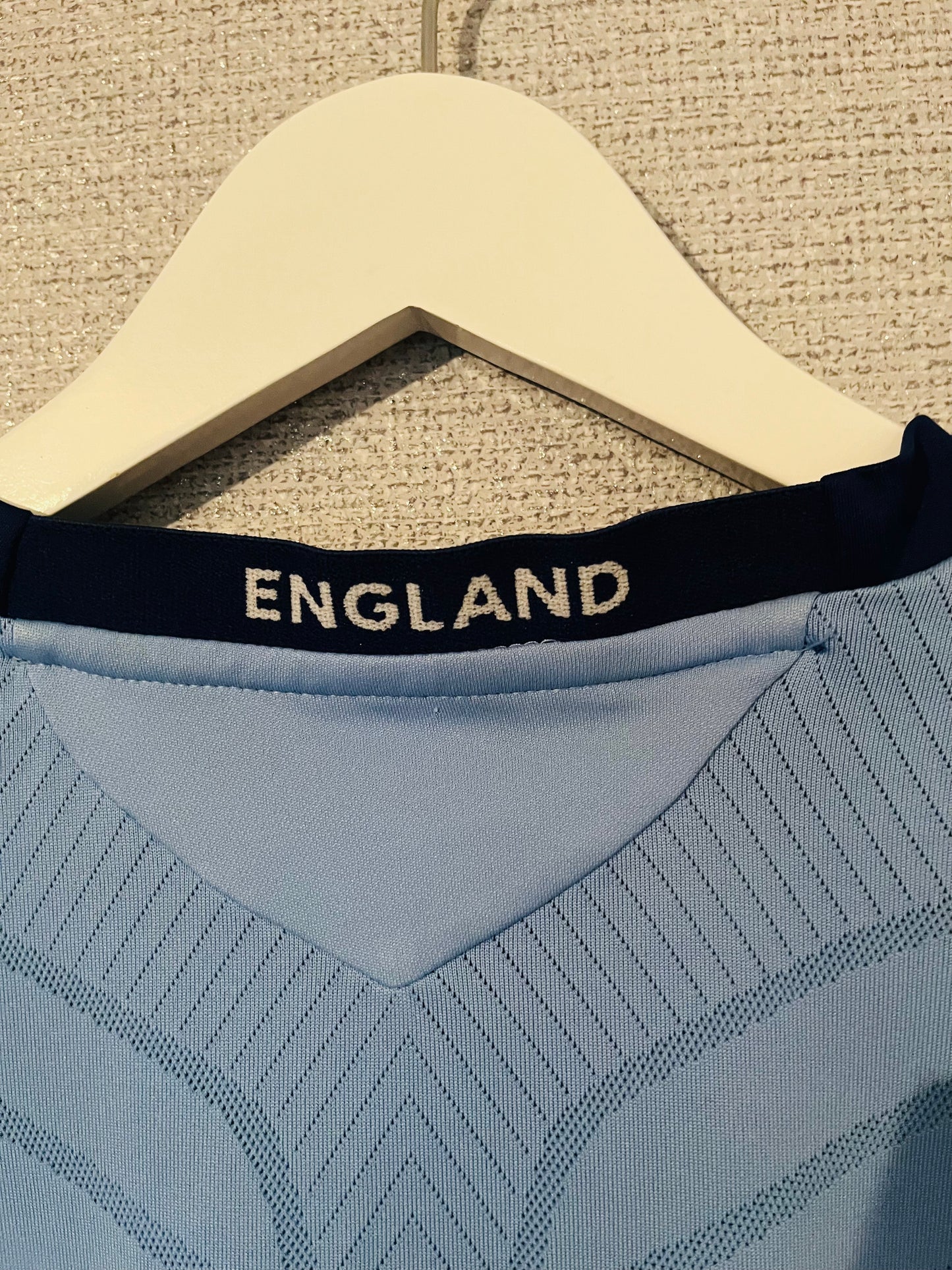 England goalkeeper football shirt 2008/10 Medium