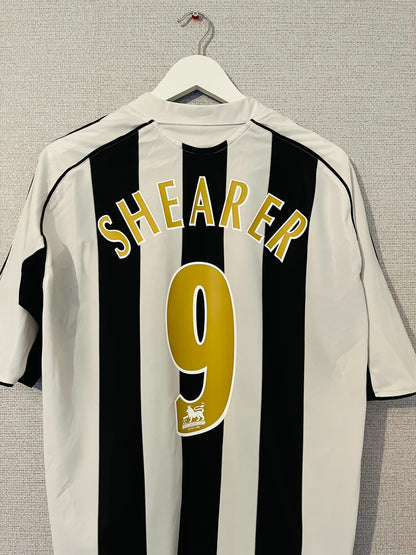 Newcastle United home football shirt 2005/07 Shearer Large