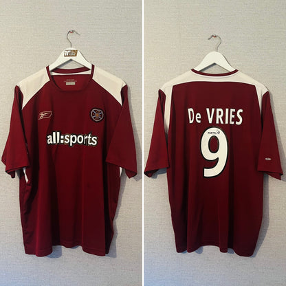 Heart of Midlothian Hearts home football shirt 2004/05 De Vries XXL