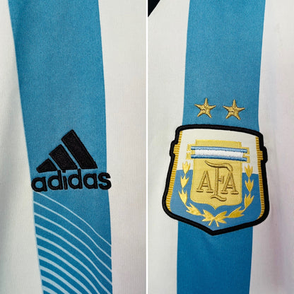 Argentina home football shirt     W/C 2014 Messi Medium
