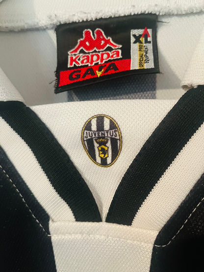 Juventus home football shirt
1994/95 XL