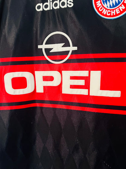 Bayern Munich home football shirt 1997/98 Matthaus Large