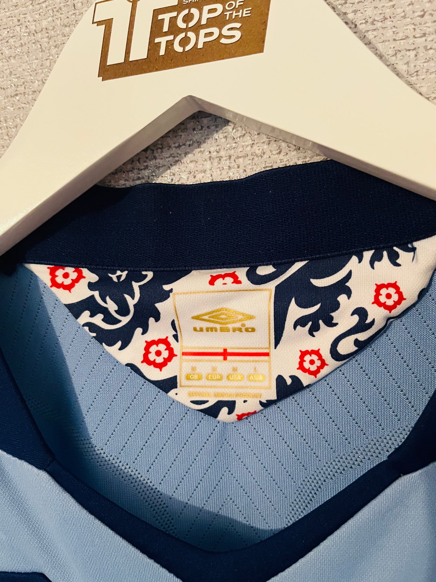 England goalkeeper football shirt 2008/10 Medium