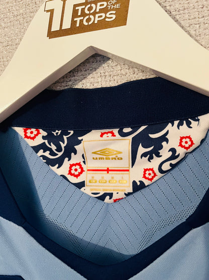 England goalkeeper football shirt 2008/10 Medium