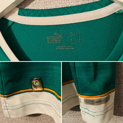 Ivory Coast away football shirt  W/C 2010 Drogba Medium