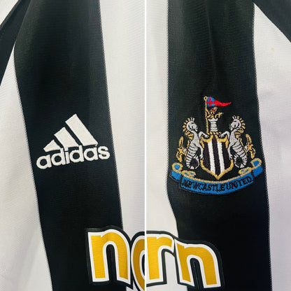 Newcastle United home football shirt 2005/07 Shearer Medium