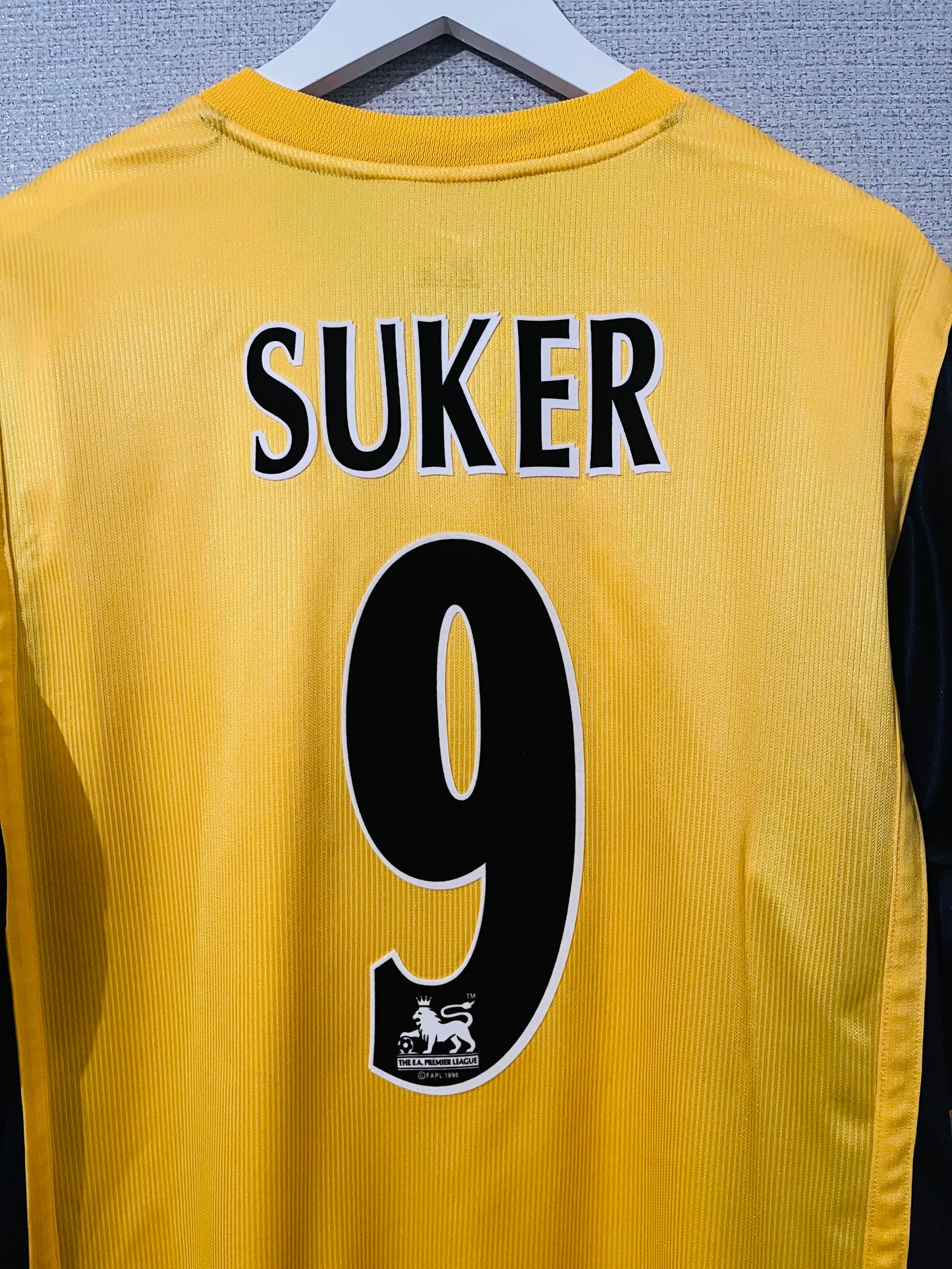 Arsenal away football shirt 2000/01 Suker Large