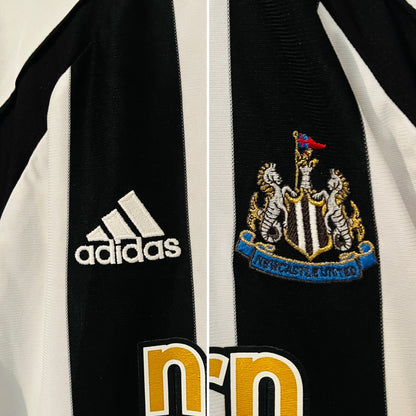 Newcastle United home football shirt 2005/07 Shearer Large
