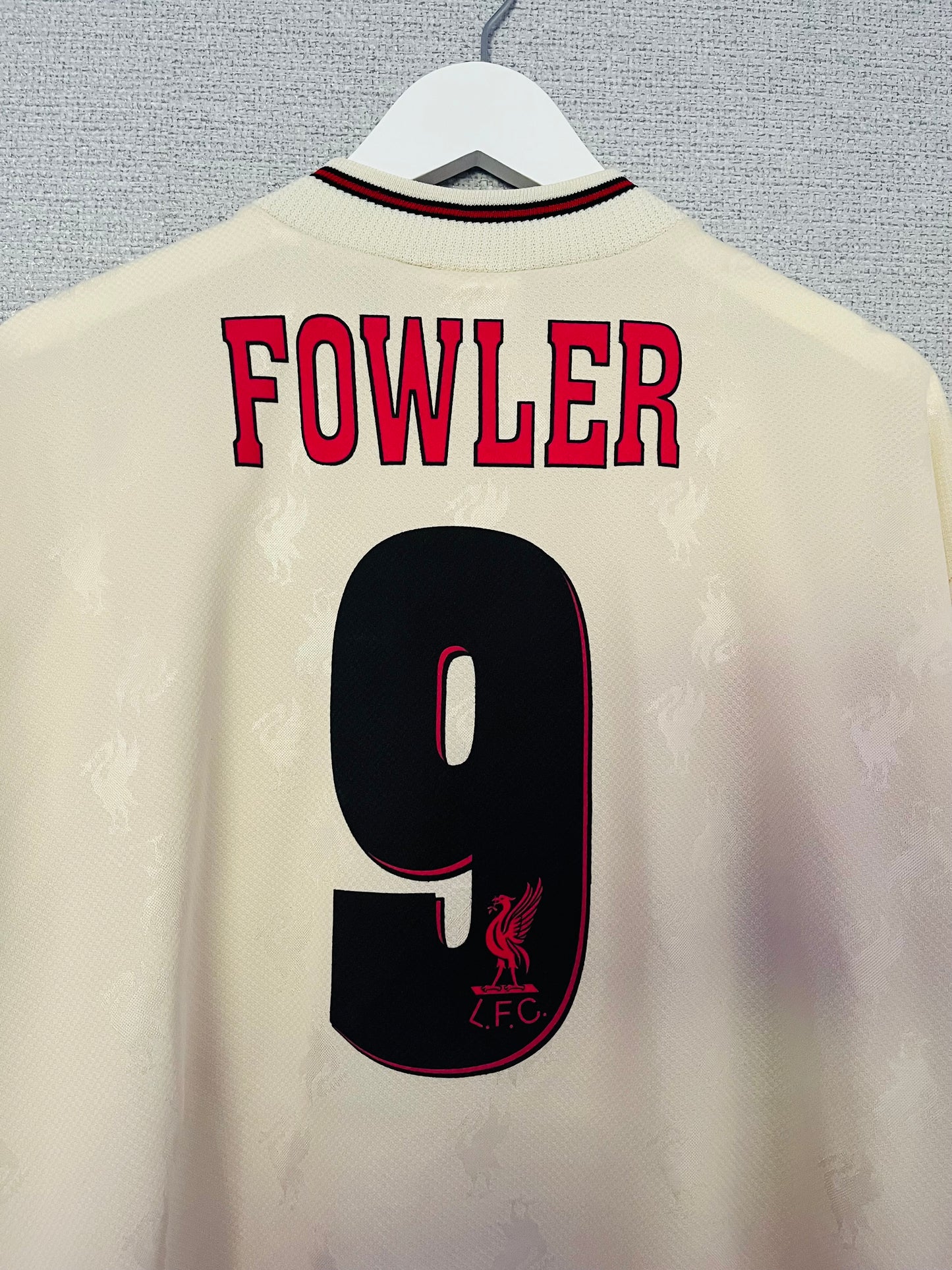 Liverpool away football shirt 1996/97 Fowler Large