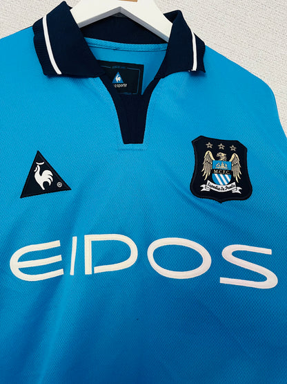 Manchester City home football shirt
2001/02 Wright Phillips XL