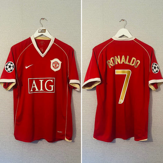 Manchester United home football shirt 2006/07 CR7 Large