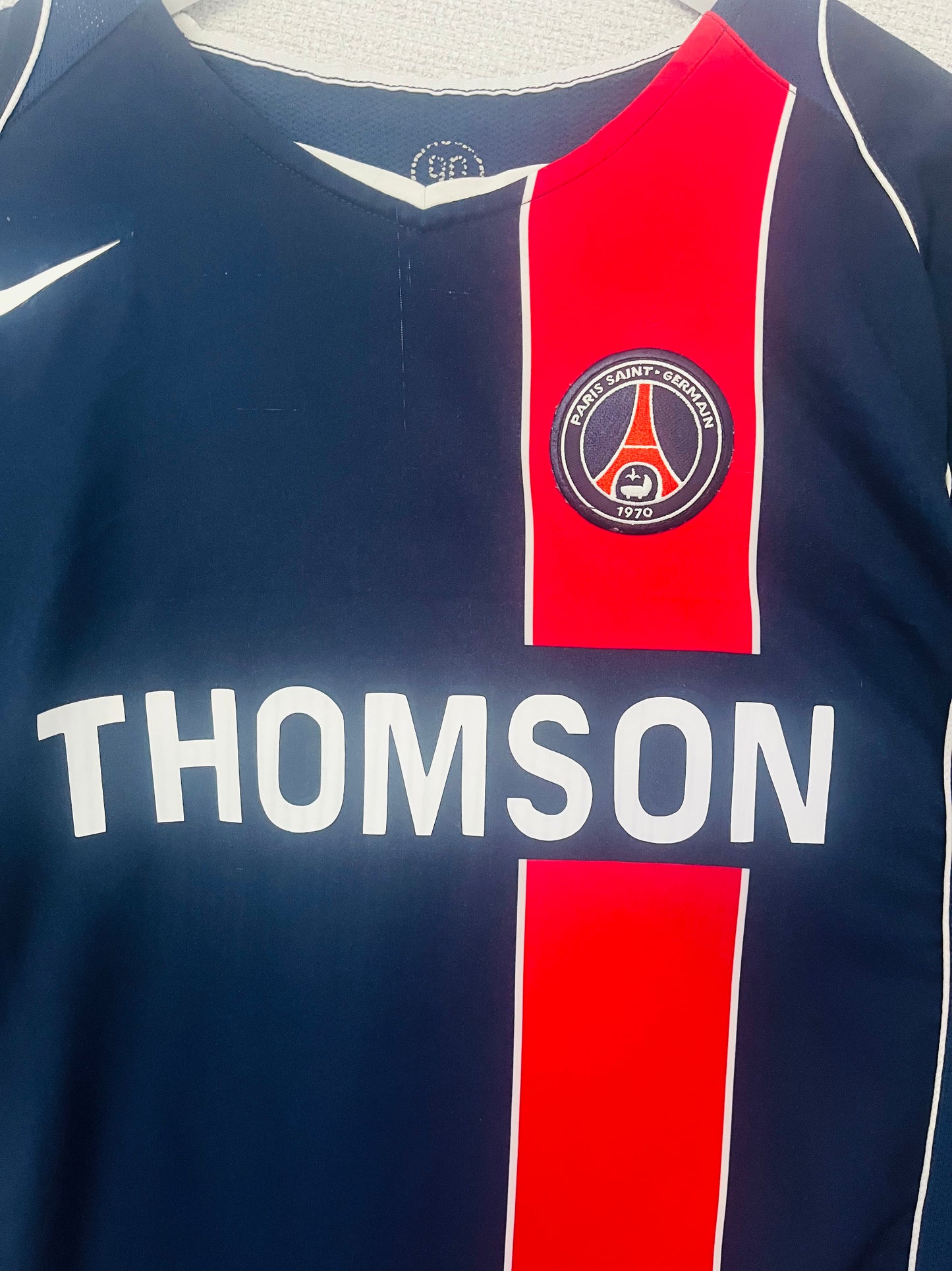 PSG home football shirt
2004/05 Pauleta Large
