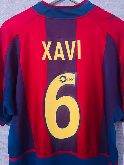 Barcelona home football shirt 2002/04 Xavi Medium