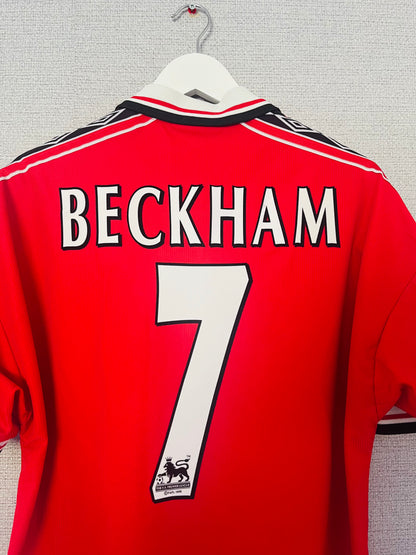 Manchester United home football shirt 1999/2000 Beckham XL