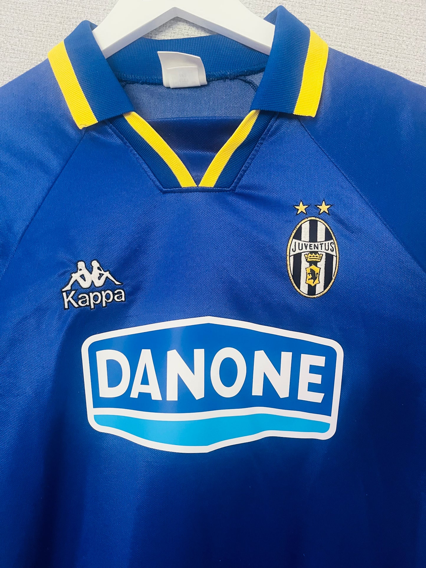 Juventus away football shirt 1994/95 Vialli Large