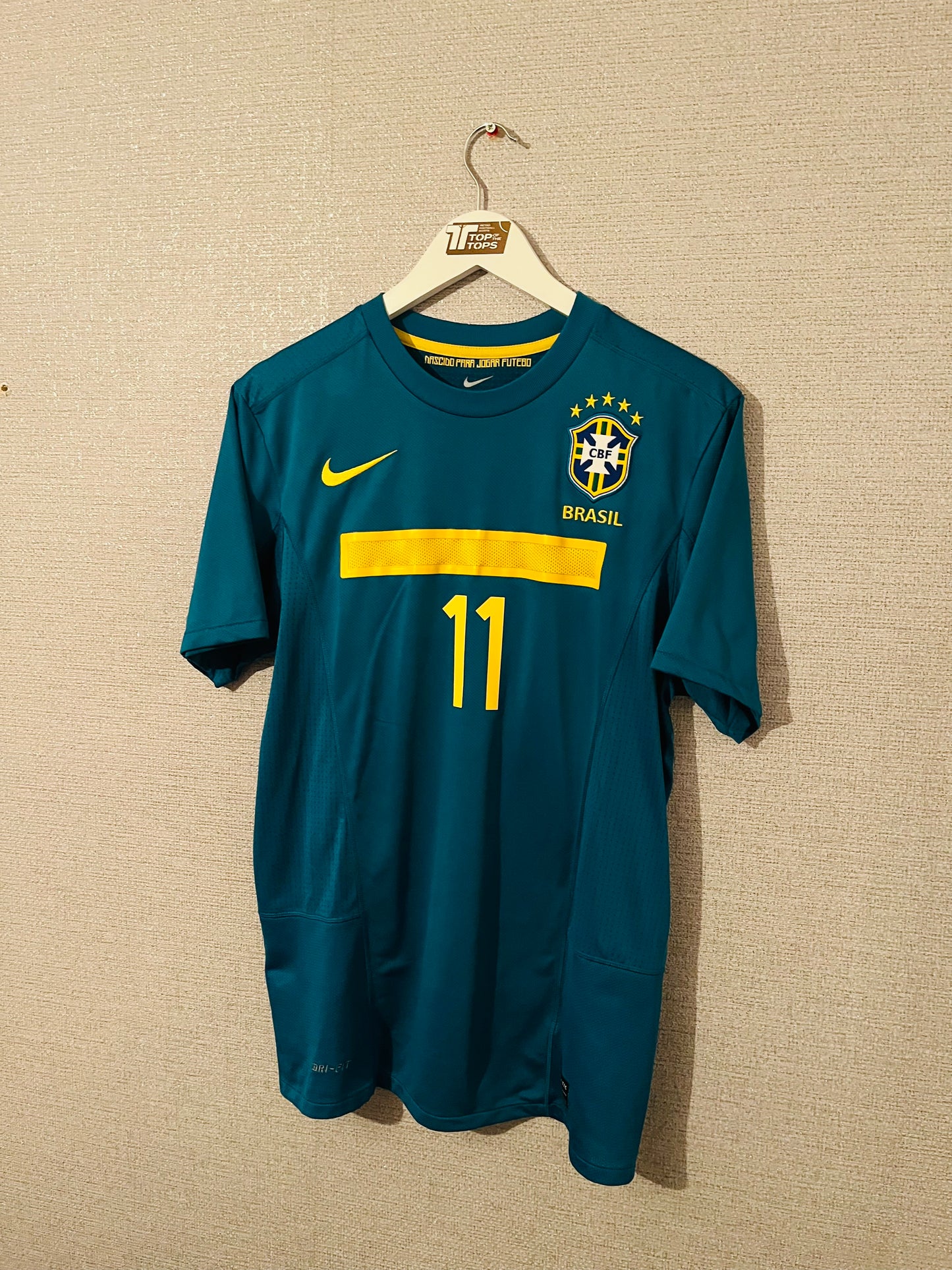 Brazil away football shirt 2011/12 Neymar Medium