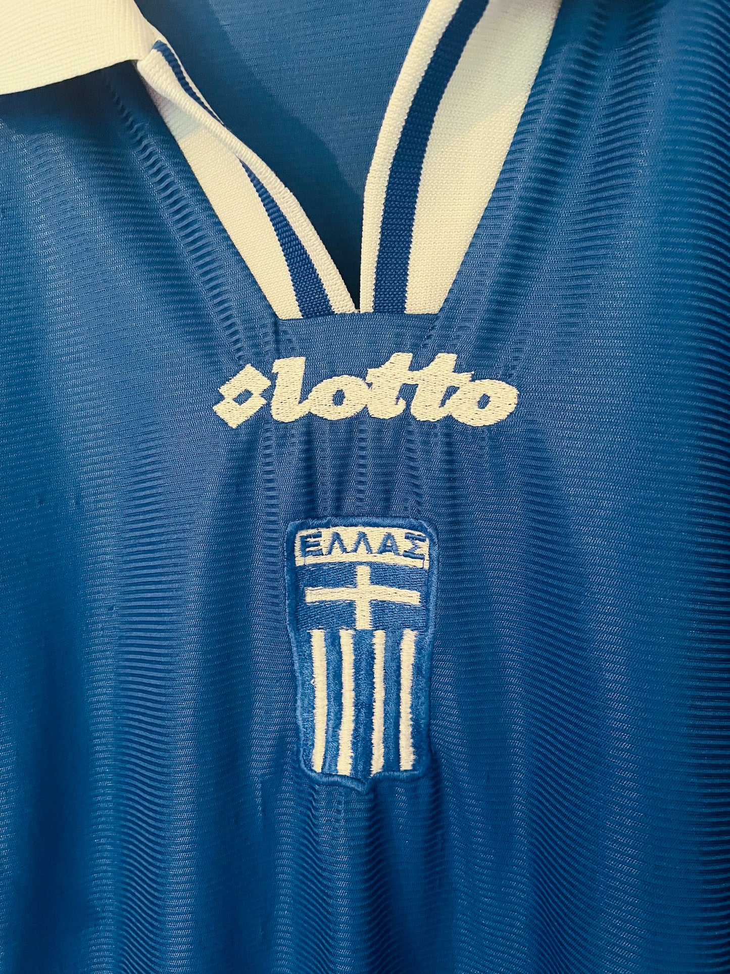 Greece home football shirt 2000/01 Karagounis Large