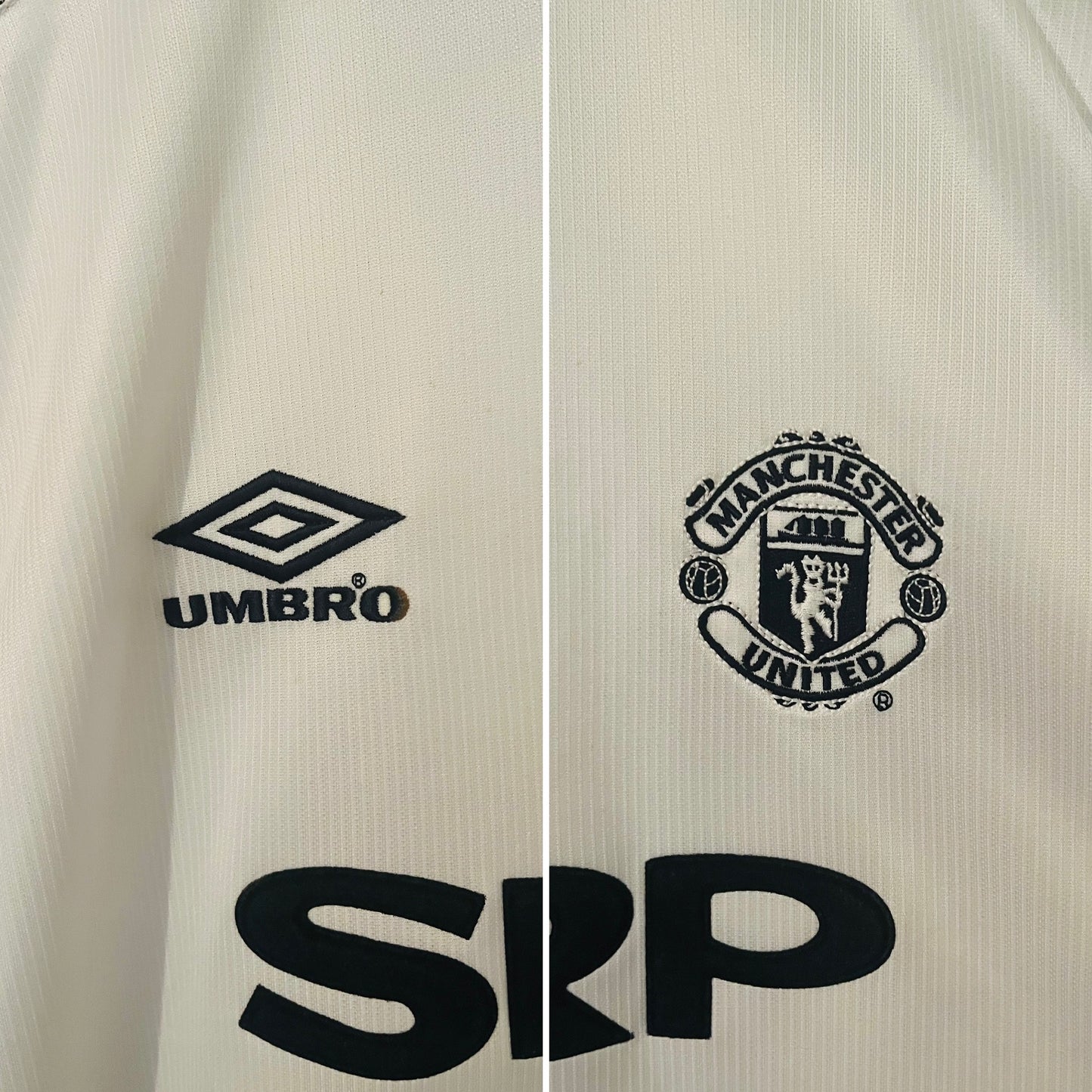 Manchester United away football shirt 1999/2000 Stam XL