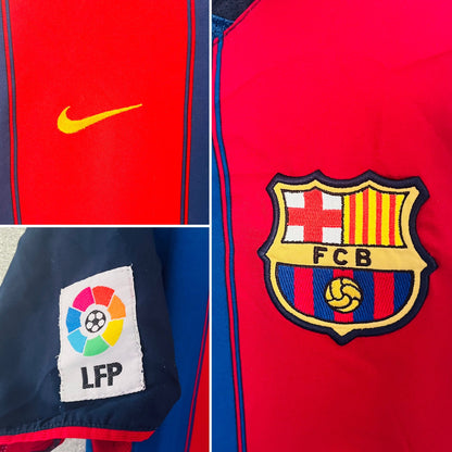 Barcelona home football shirt 2003/04 Ronaldinho Medium