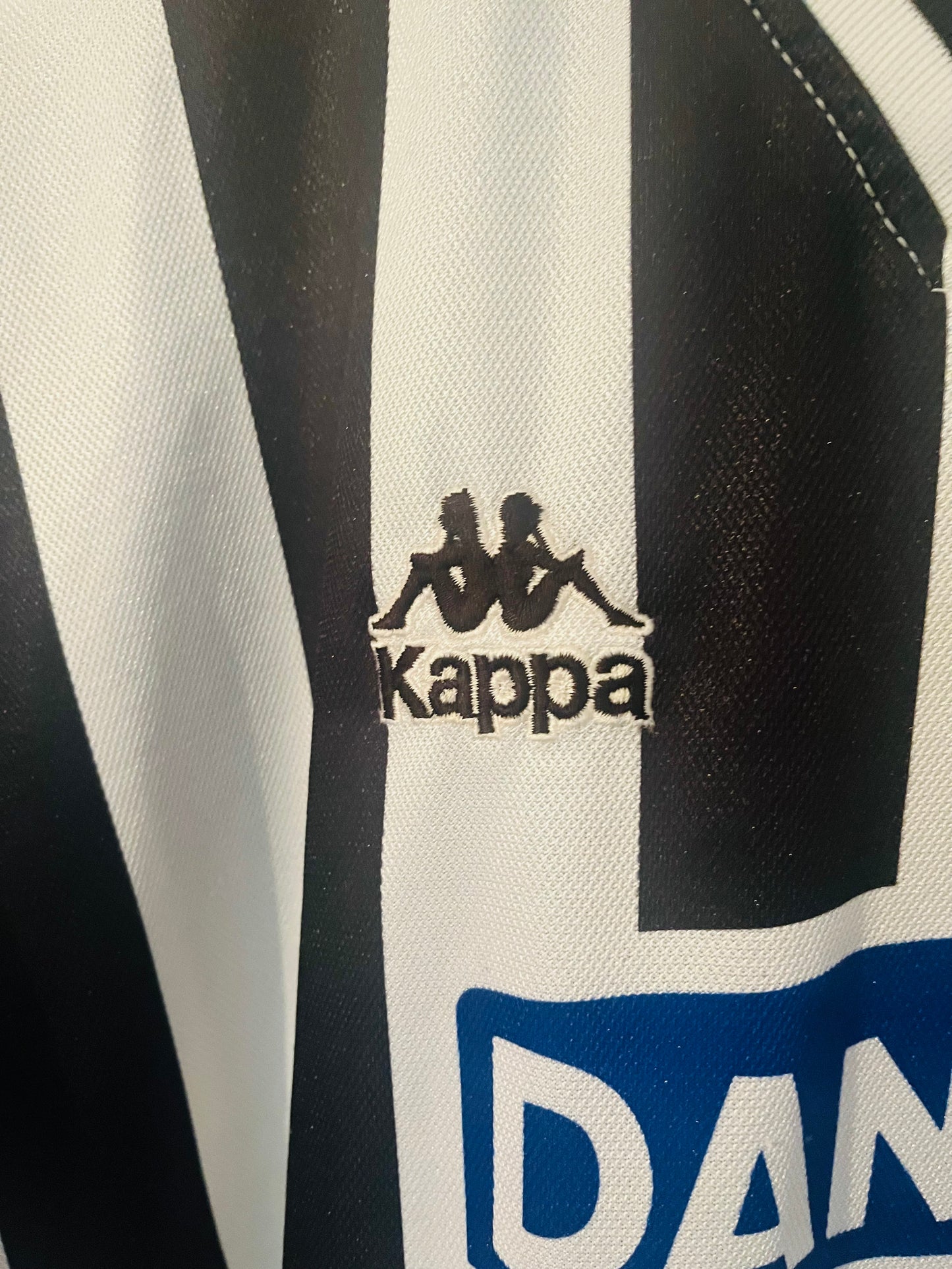 Juventus home football shirt
1994/95 XL