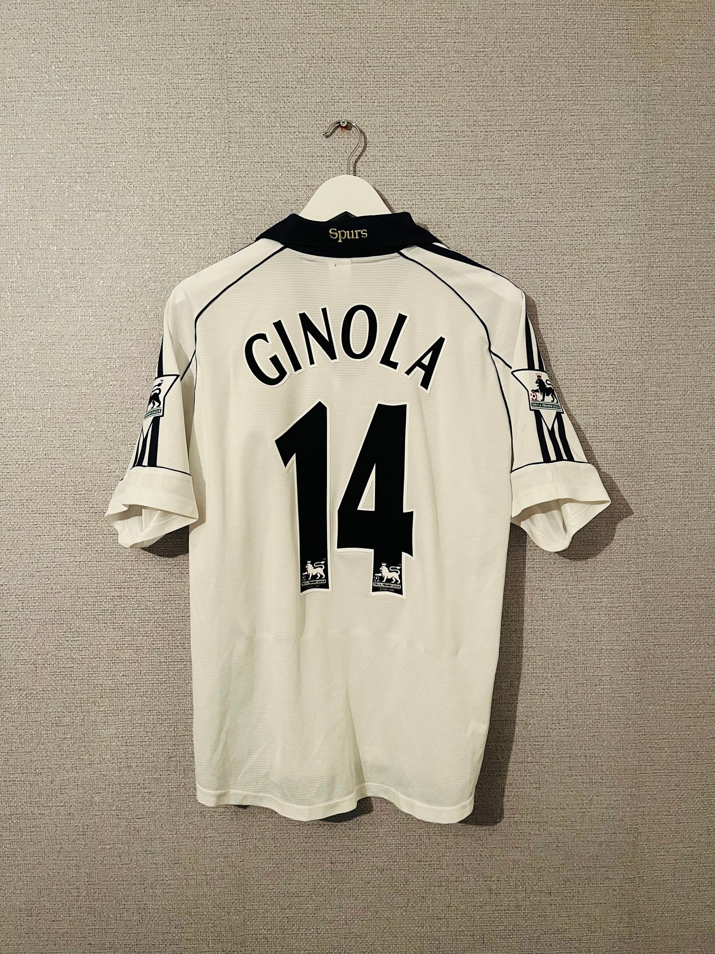 Tottenham Hotspur home football shirt 1999/2001 Ginola Medium