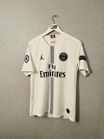PSG cup football shirt
2018/19 Neymar Jr Medium