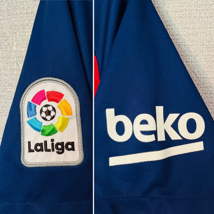 Barcelona home football shirt 2019/20 Suarez Large