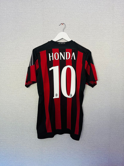 AC Milan home football shirt
2015/16 Honda Medium
