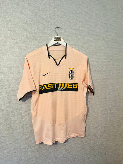 Juventus away football shirt 2003/04 Trezeguet Small/Medium