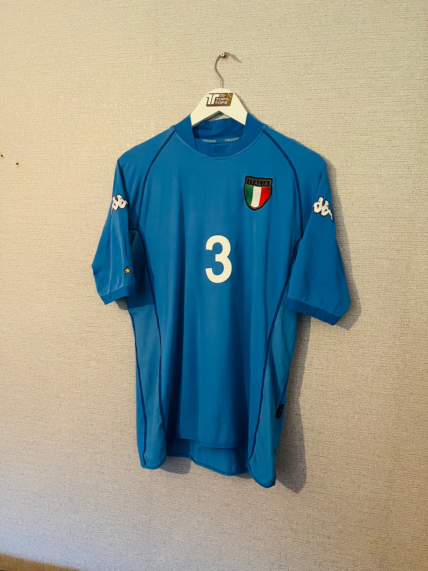 Italy home football shirt 2000/02 Maldini medium/large