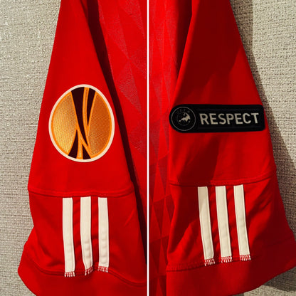 Liverpool home football shirt 2010/12 Gerrard XL