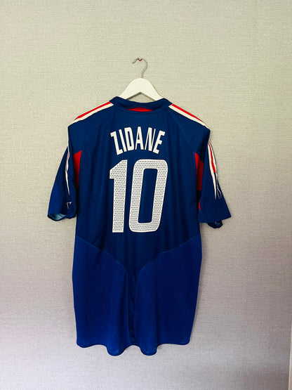 France home football shirt
Euro 2004 Zidane XL