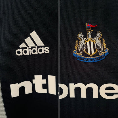 Newcastle United away football shirt 2002/03 Robert XL