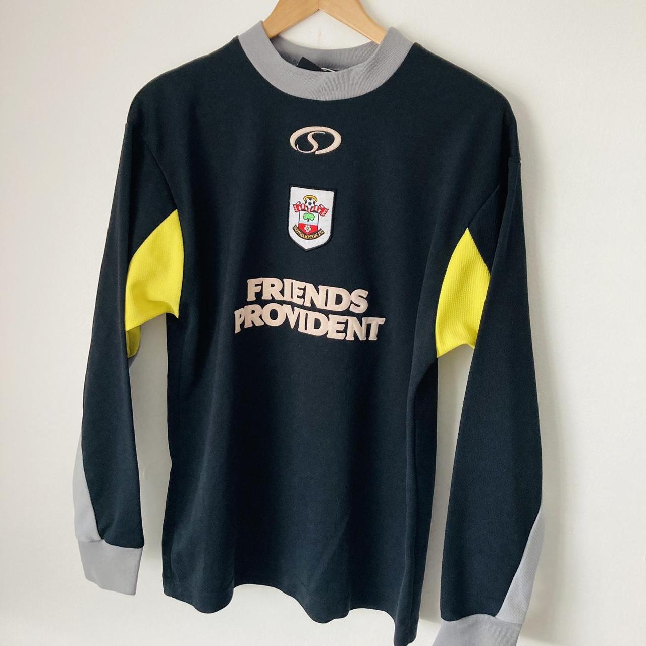 Southampton 2000/2001 Black Goalkeeper Football Shirt (S/M)