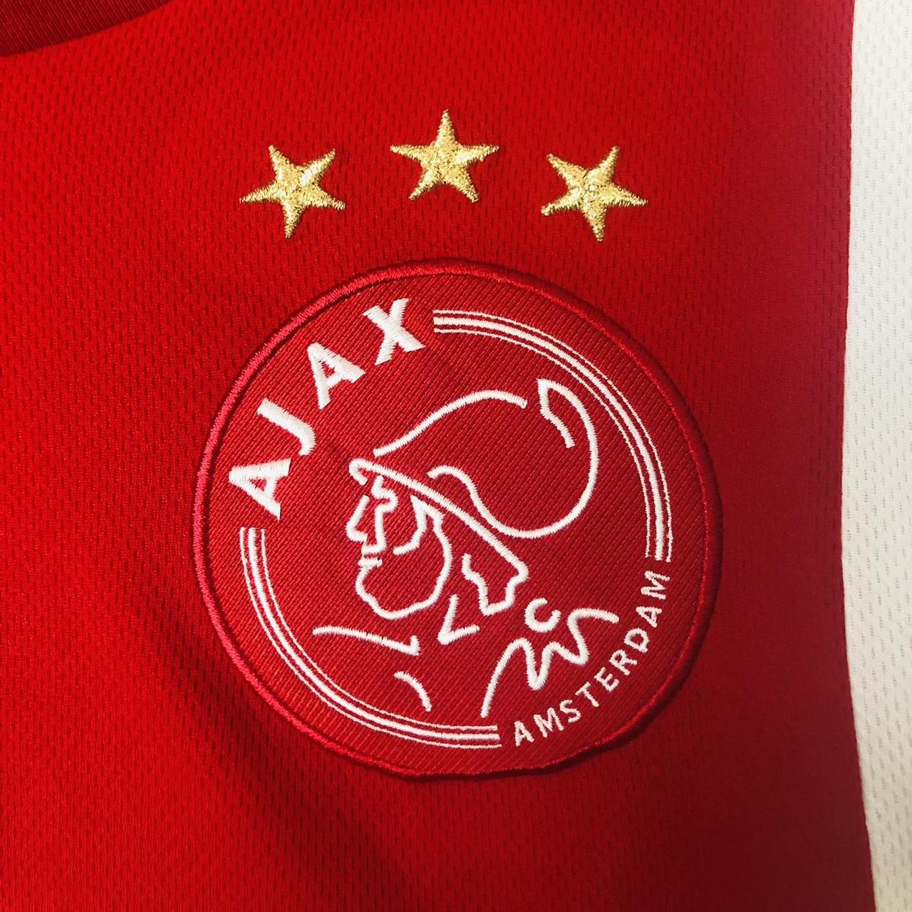 Ajax 2015/2016 Red & White Home Football Shirt (M)