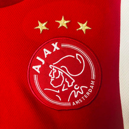 Ajax 2015/2016 Red & White Home Football Shirt (M)